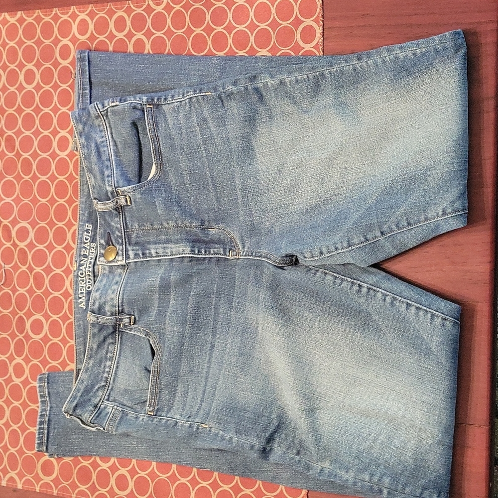American Eagle Hi-Rise Jegging